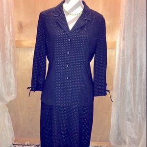 BOGO Vtg suit 2pc navy pink jacket skirt 12